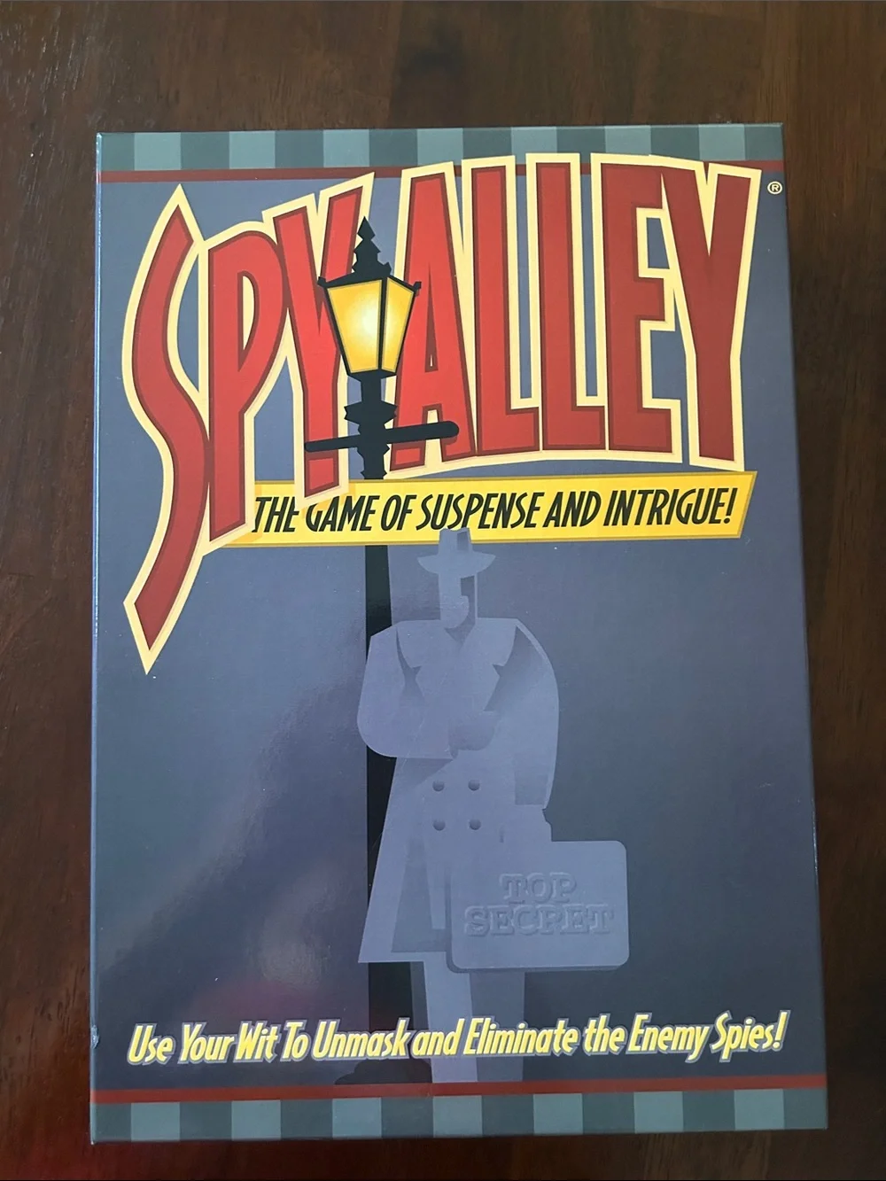 Board Game - Spy Alley like brand new. Only played once